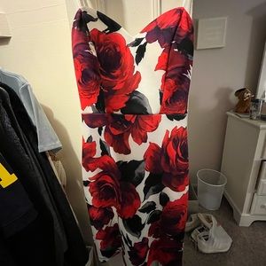 Strapless Formal/Homecoming Dress